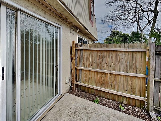 158 HIGHLAND AVENUE Apt 2, Daytona Beach, FL 32117