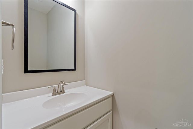 6779 Crestbrook Drive, Goshen Twp, OH 45122