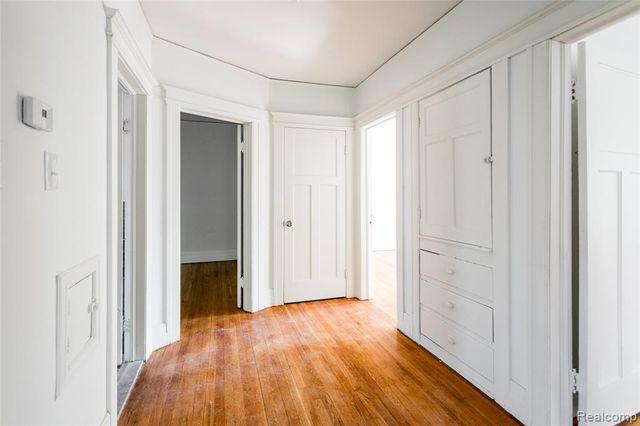 3132 Helen Street, Detroit, MI 48207