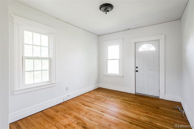 3132 Helen Street, Detroit, MI 48207