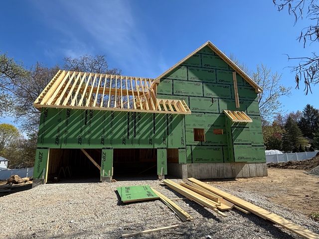 180 North Rd, Chelmsford, MA 01824