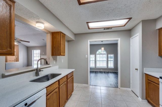 824 Simon Drive, Plano, TX 75025