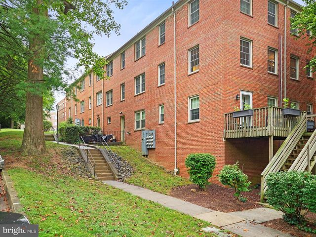 2214 WASHINGTON AVE #103, Silver Spring, MD 20910