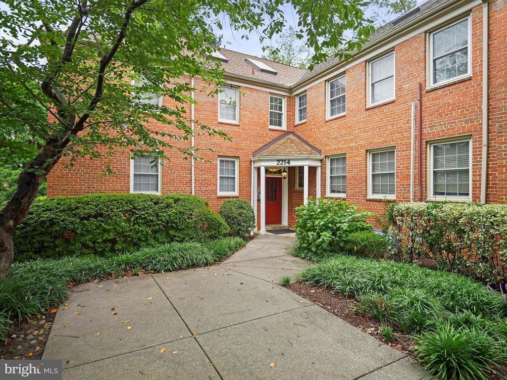 2214 WASHINGTON AVE #103, Silver Spring, MD 20910