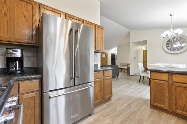 1054 SYCAMORE TREE DRIVE, Fond Du Lac, WI 54935