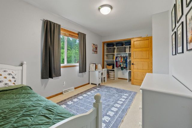 1054 SYCAMORE TREE DRIVE, Fond Du Lac, WI 54935