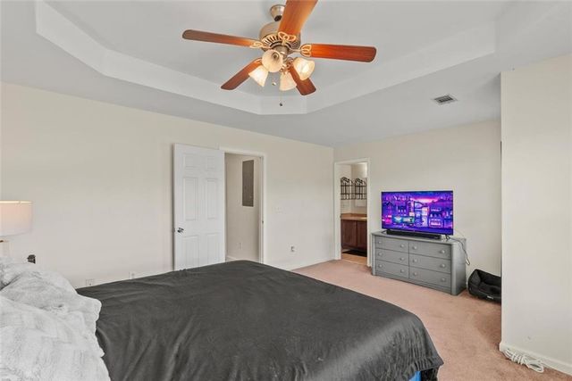 121 Village Drive, Loganville, GA 30052