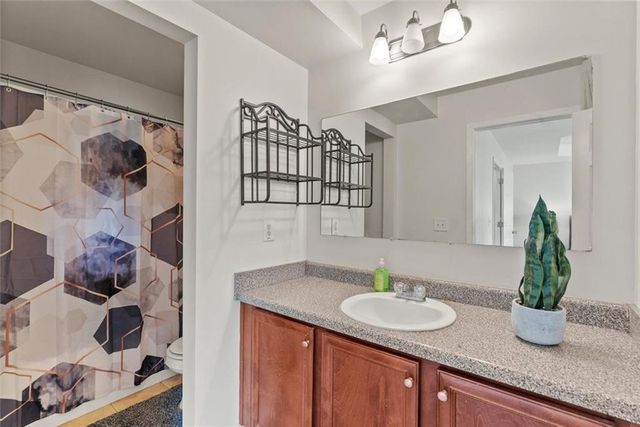 121 Village Drive, Loganville, GA 30052