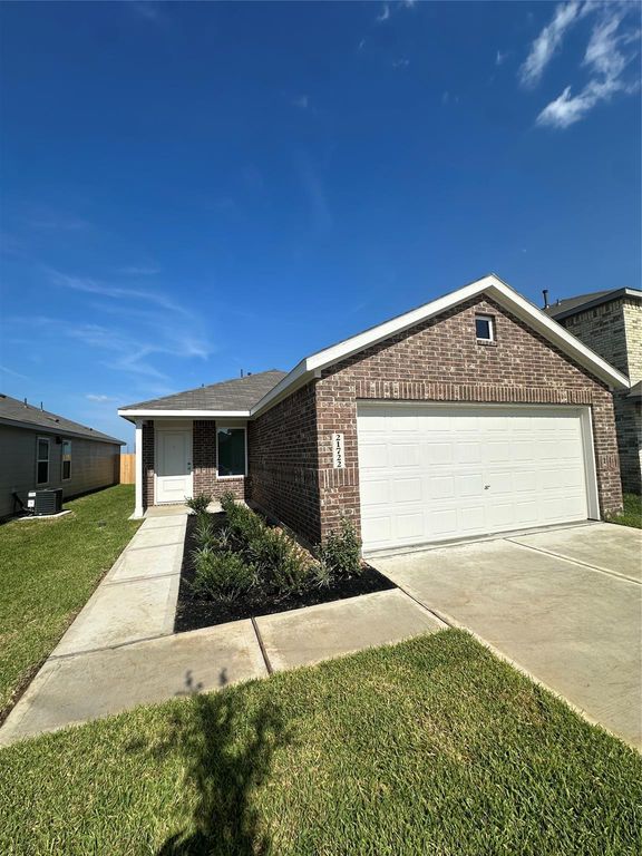 29655 Knollwood Bay Road, Waller, TX 77484