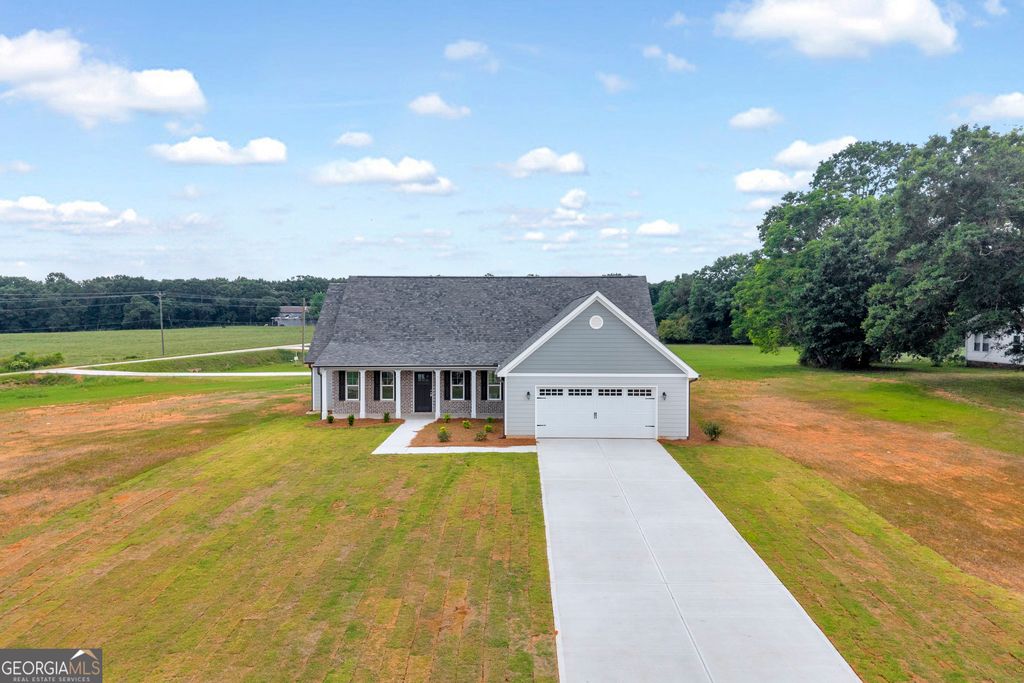 67 Sewell Road, Lavonia, GA 30553