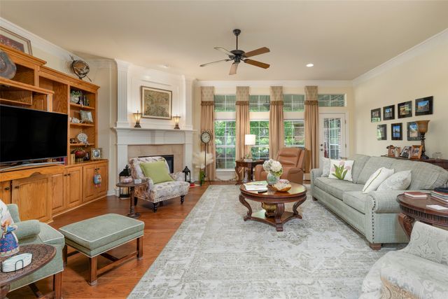 2006 Channing Park Drive, Arlington, TX 76013
