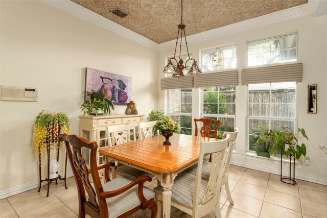 2006 Channing Park Drive, Arlington, TX 76013