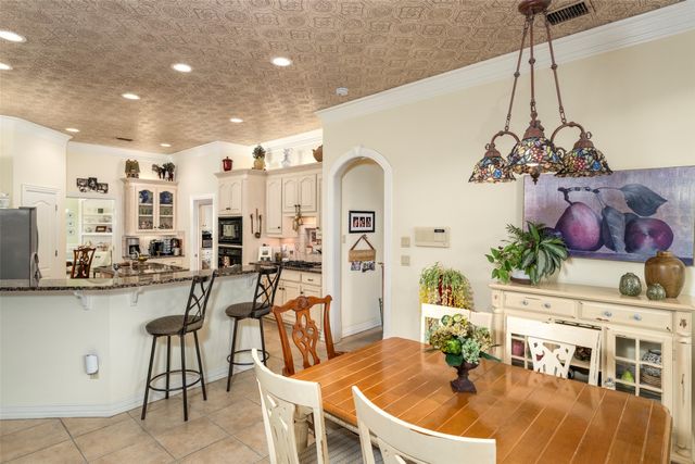 2006 Channing Park Drive, Arlington, TX 76013