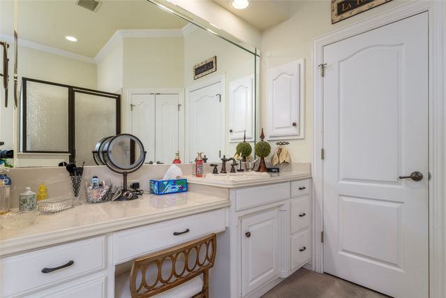 2006 Channing Park Drive, Arlington, TX 76013