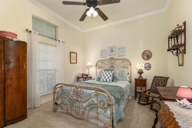 2006 Channing Park Drive, Arlington, TX 76013