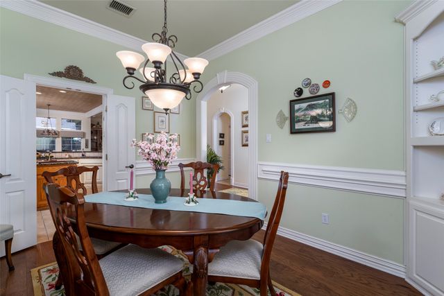 2006 Channing Park Drive, Arlington, TX 76013