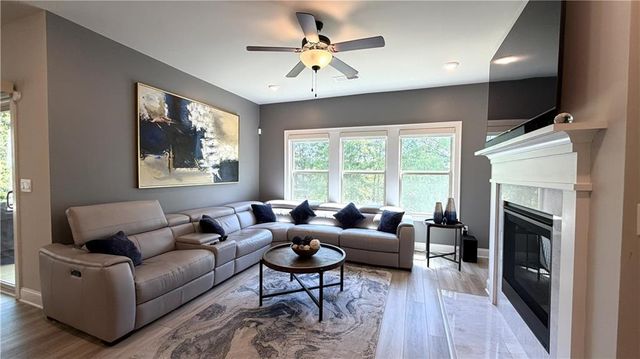 367 Mcdaniel Place, Canton, GA 30115