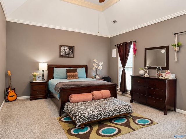 2613 Little John Street SW, Decatur, AL 35603