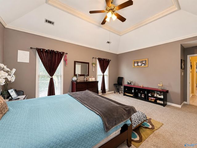 2613 Little John Street SW, Decatur, AL 35603