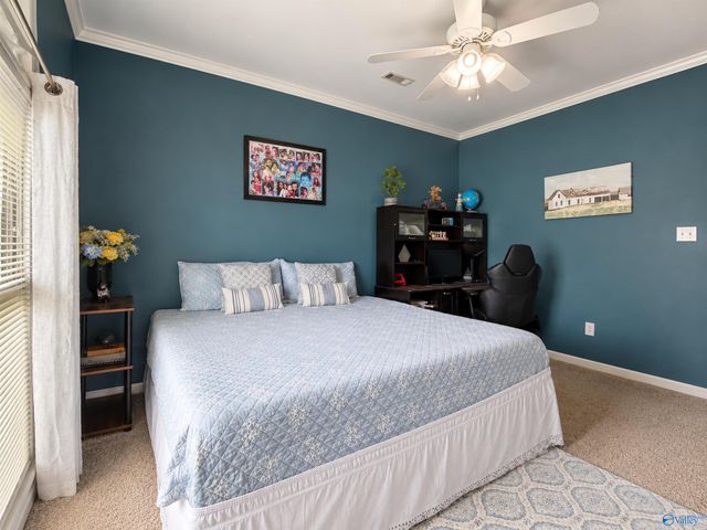2613 Little John Street SW, Decatur, AL 35603