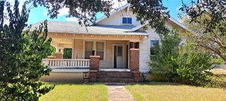 507 Sloan ST, Taylor, TX 76574