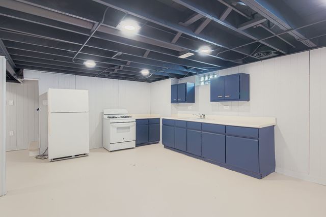 3600 W 115th Street, Chicago, IL 60655