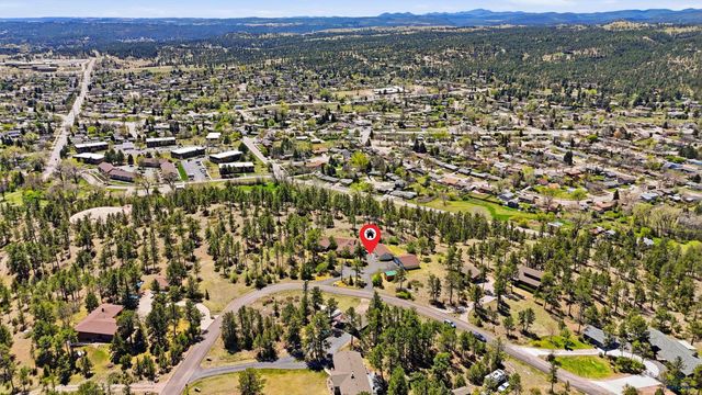 955 KINGSWOOD DR, Rapid City, SD 57702