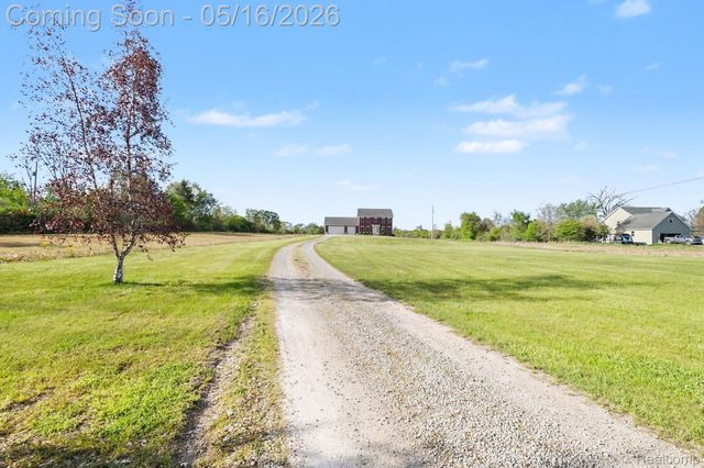 6520 Cook Road, Mundy Township, MI 48473