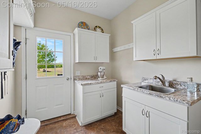 6520 Cook Road, Mundy Township, MI 48473