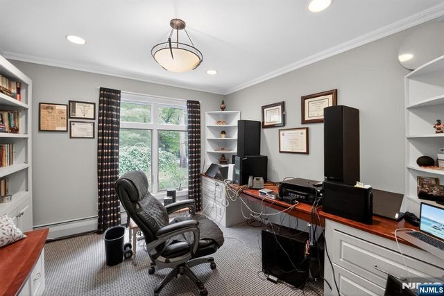 11 Pine Tree Drive, Saddle River, NJ 07458