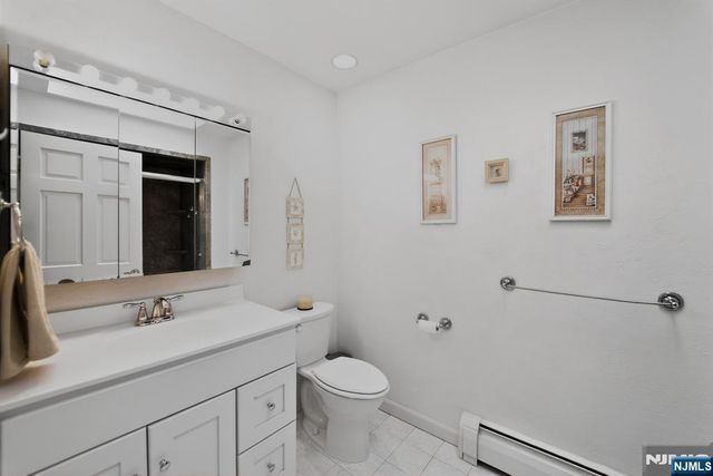 11 Pine Tree Drive, Saddle River, NJ 07458