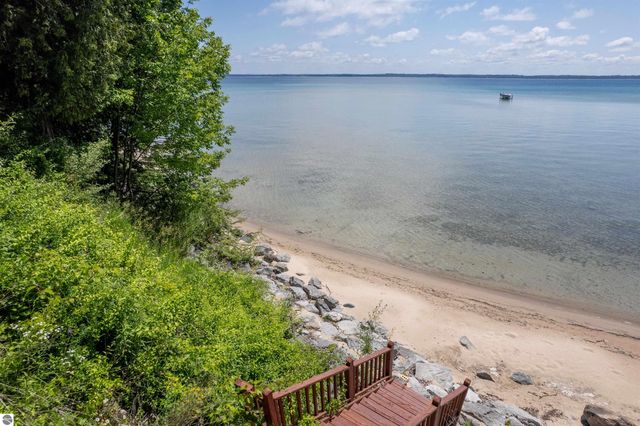 14088 Bluff Road, Traverse City, MI 49686