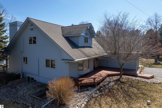 14088 Bluff Road, Traverse City, MI 49686