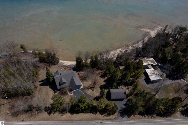 14088 Bluff Road, Traverse City, MI 49686