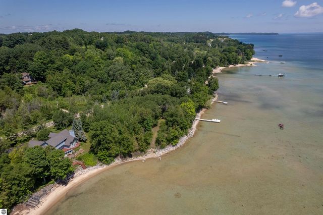 14088 Bluff Road, Traverse City, MI 49686