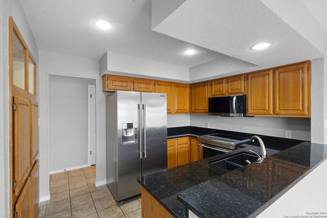 357 Paisano St, New Braunfels, TX 78130