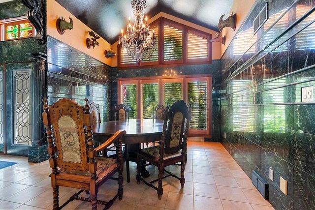 3718 WESTWOOD LANE, Manitowoc, WI 54220