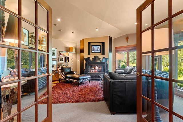 3718 WESTWOOD LANE, Manitowoc, WI 54220