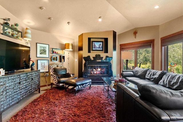 3718 WESTWOOD LANE, Manitowoc, WI 54220