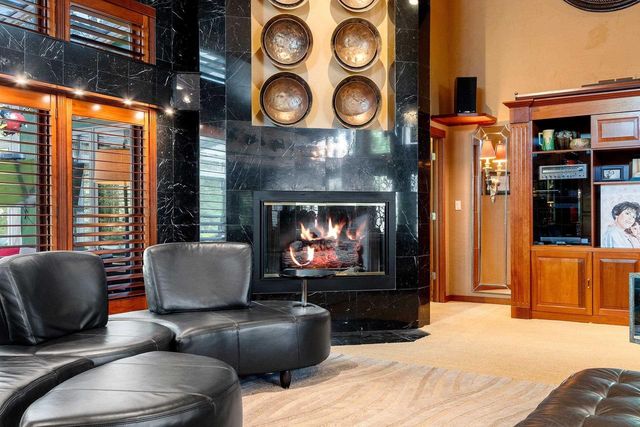 3718 WESTWOOD LANE, Manitowoc, WI 54220