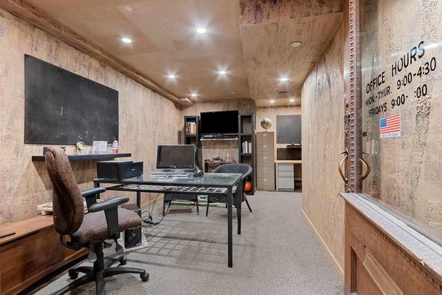 3718 WESTWOOD LANE, Manitowoc, WI 54220