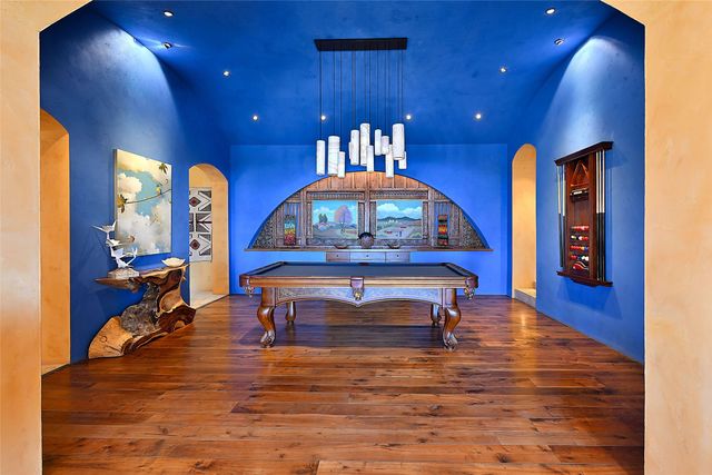 35 Vista Hermosa, Santa Fe, NM 87506