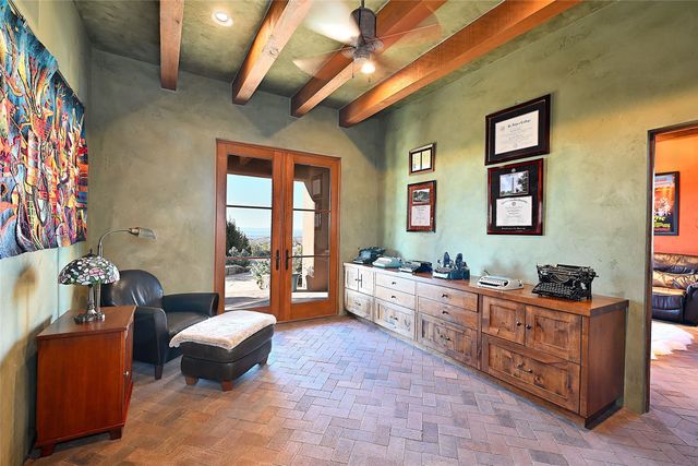 35 Vista Hermosa, Santa Fe, NM 87506