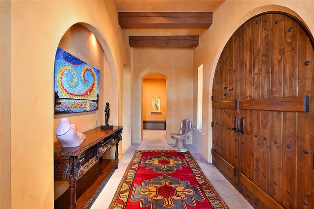 35 Vista Hermosa, Santa Fe, NM 87506