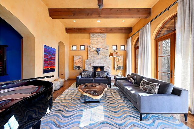 35 Vista Hermosa, Santa Fe, NM 87506