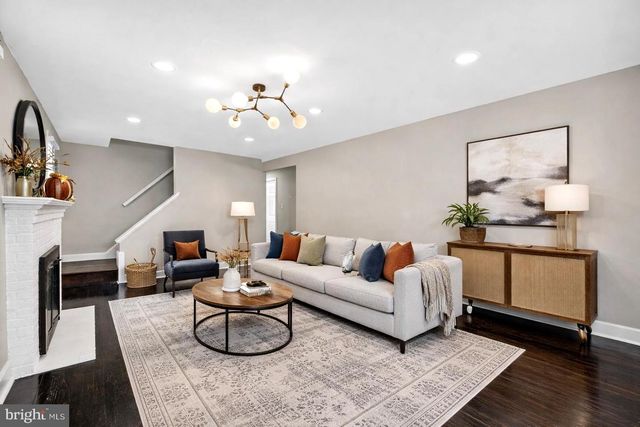5918 ROBIN LN, Suitland, MD 20746
