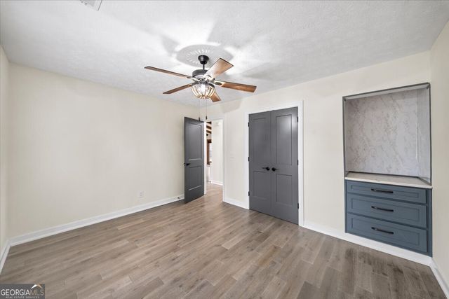 1365 Ridgefield Drive, Roswell, GA 30075