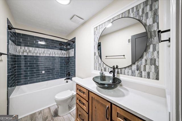 1365 Ridgefield Drive, Roswell, GA 30075