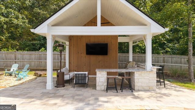 1365 Ridgefield Drive, Roswell, GA 30075