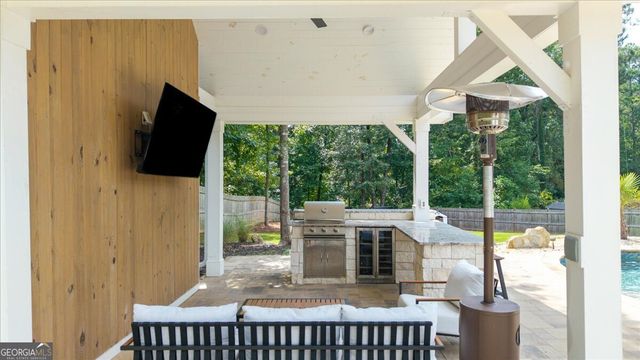 1365 Ridgefield Drive, Roswell, GA 30075